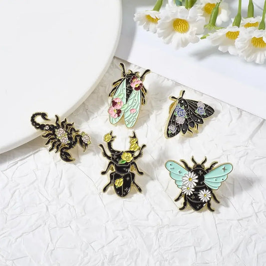 Enamel Pin – Floral Bug